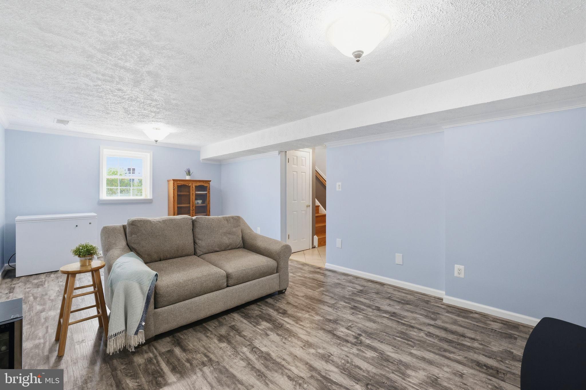 5433 LIGHTHOUSE LANE