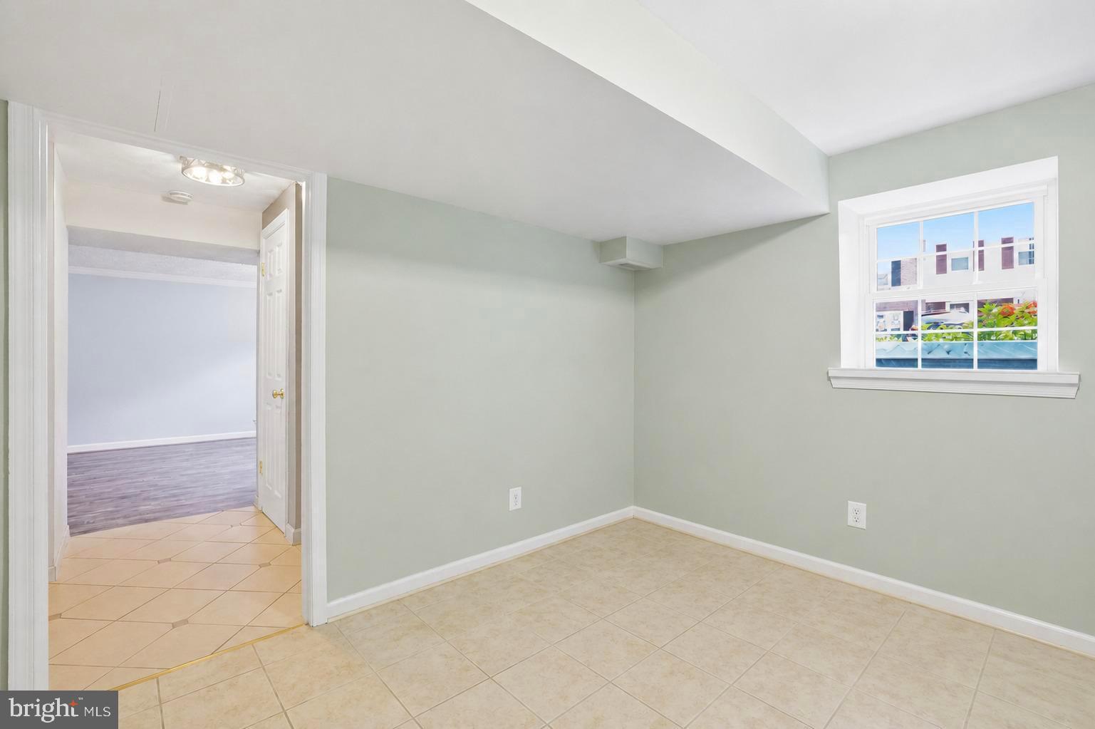 5433 LIGHTHOUSE LANE