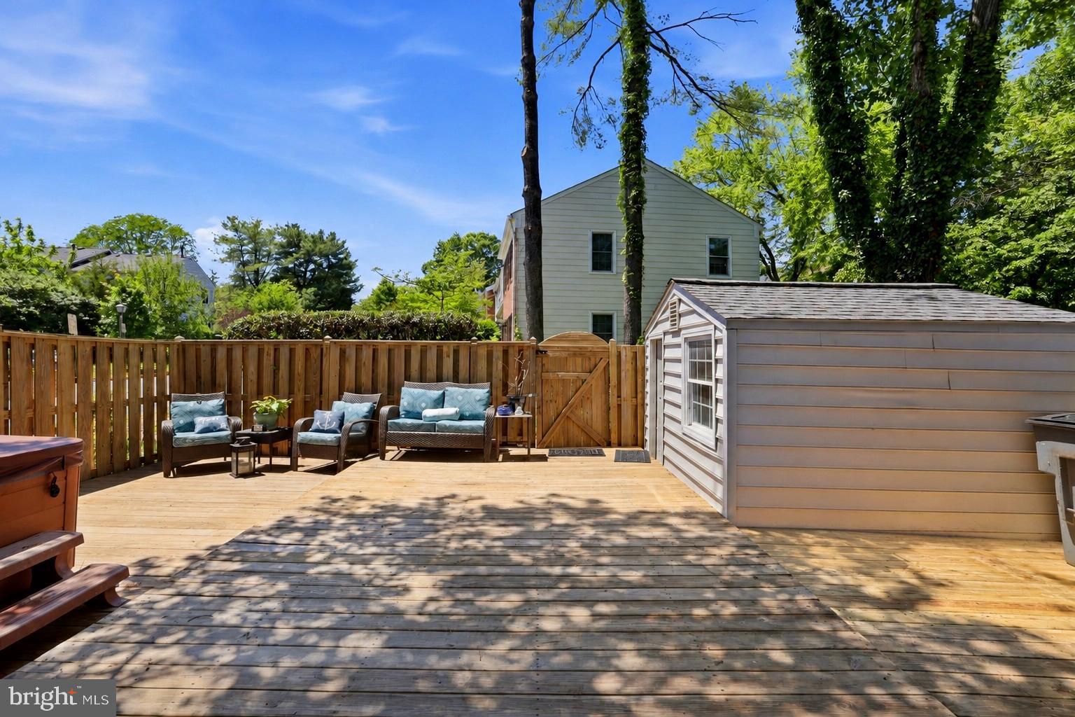 5433 LIGHTHOUSE LANE