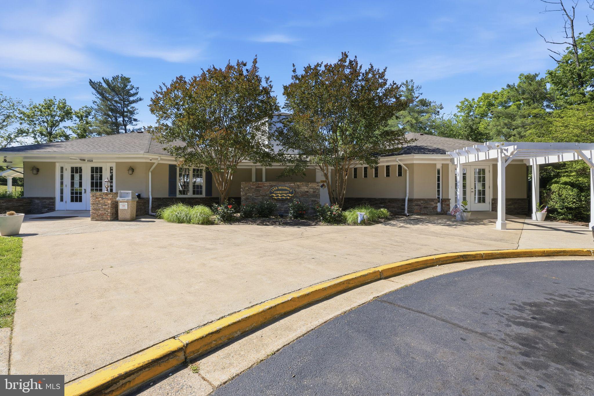 5433 LIGHTHOUSE LANE