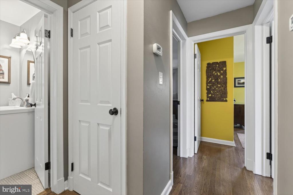 2212 REDDFIELD DRIVE
