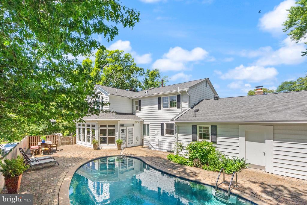 7115 COLGATE DRIVE