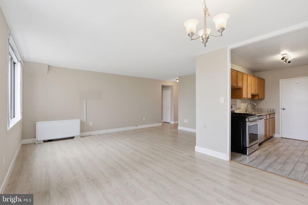 6631 WAKEFIELD DRIVE 519
