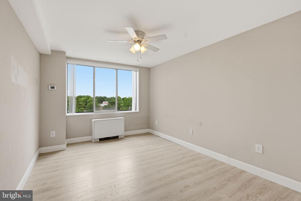 6631 WAKEFIELD DRIVE 519