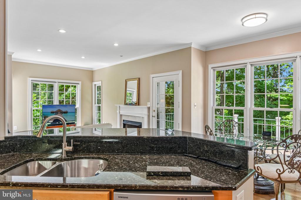 4014 DOGBERRY LANE