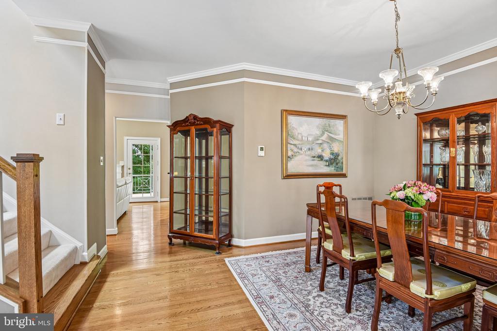 4014 DOGBERRY LANE