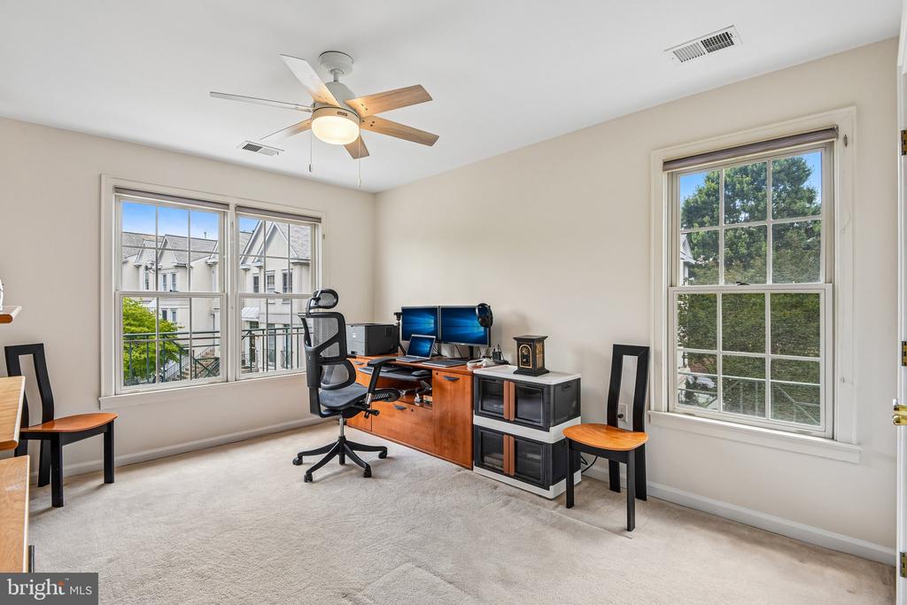 4014 DOGBERRY LANE