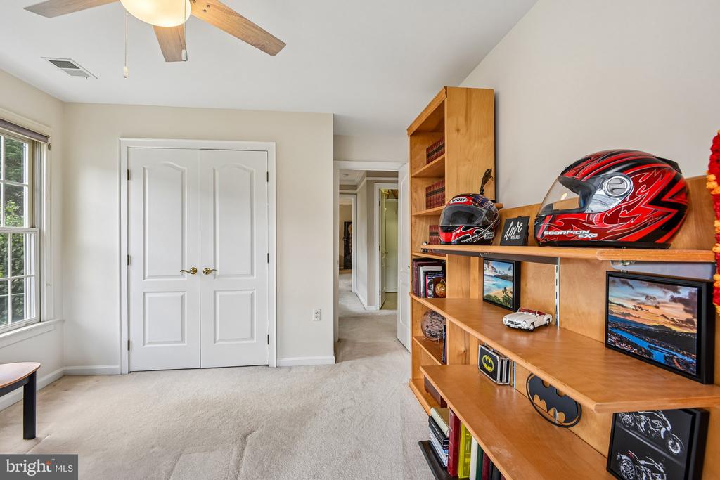 4014 DOGBERRY LANE