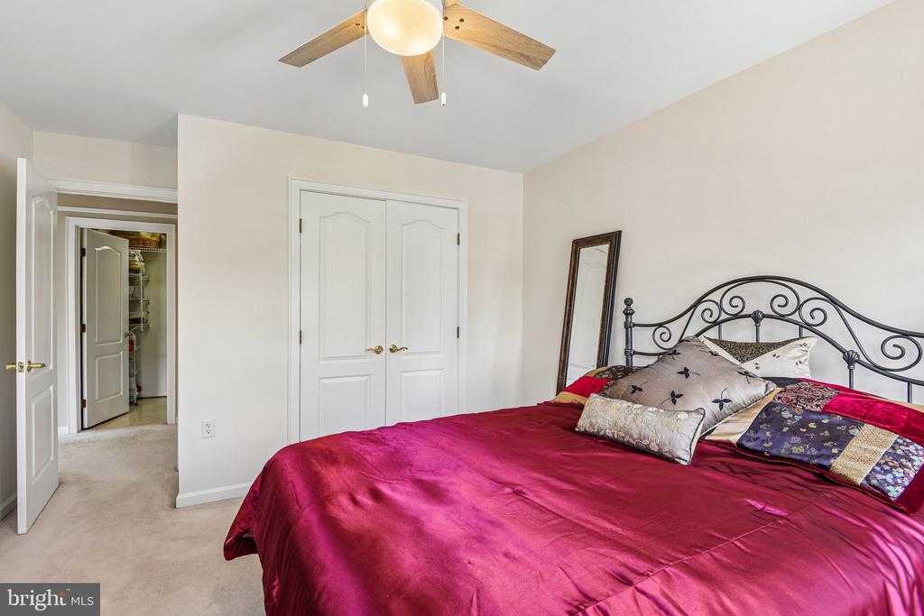 4014 DOGBERRY LANE