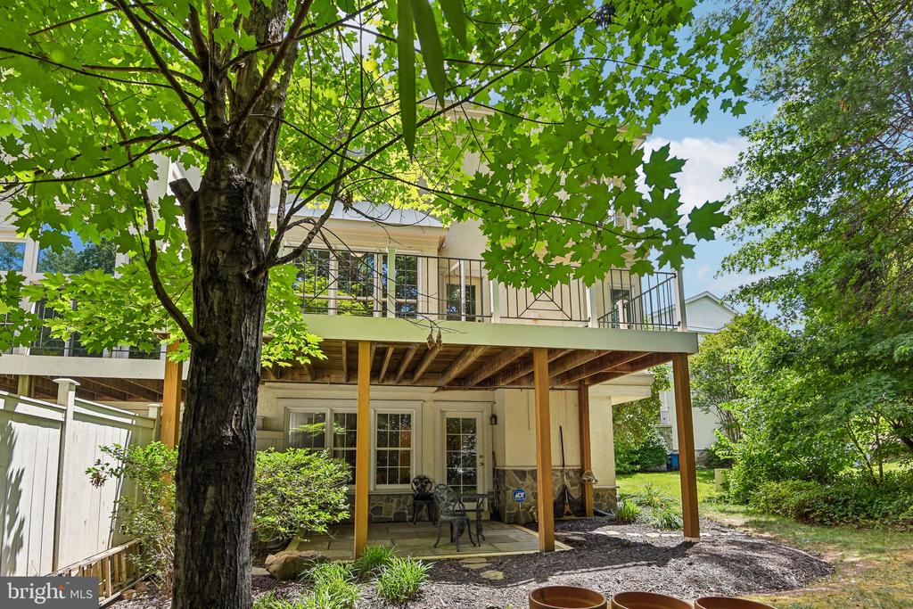 4014 DOGBERRY LANE