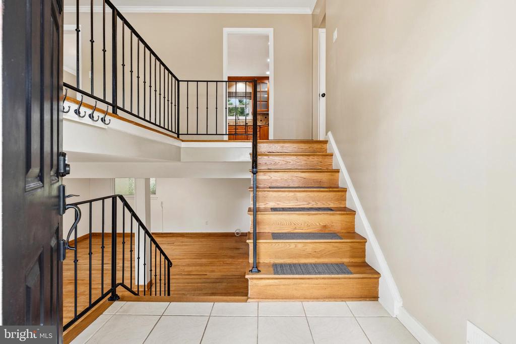3900 FLAGSTONE TERRACE