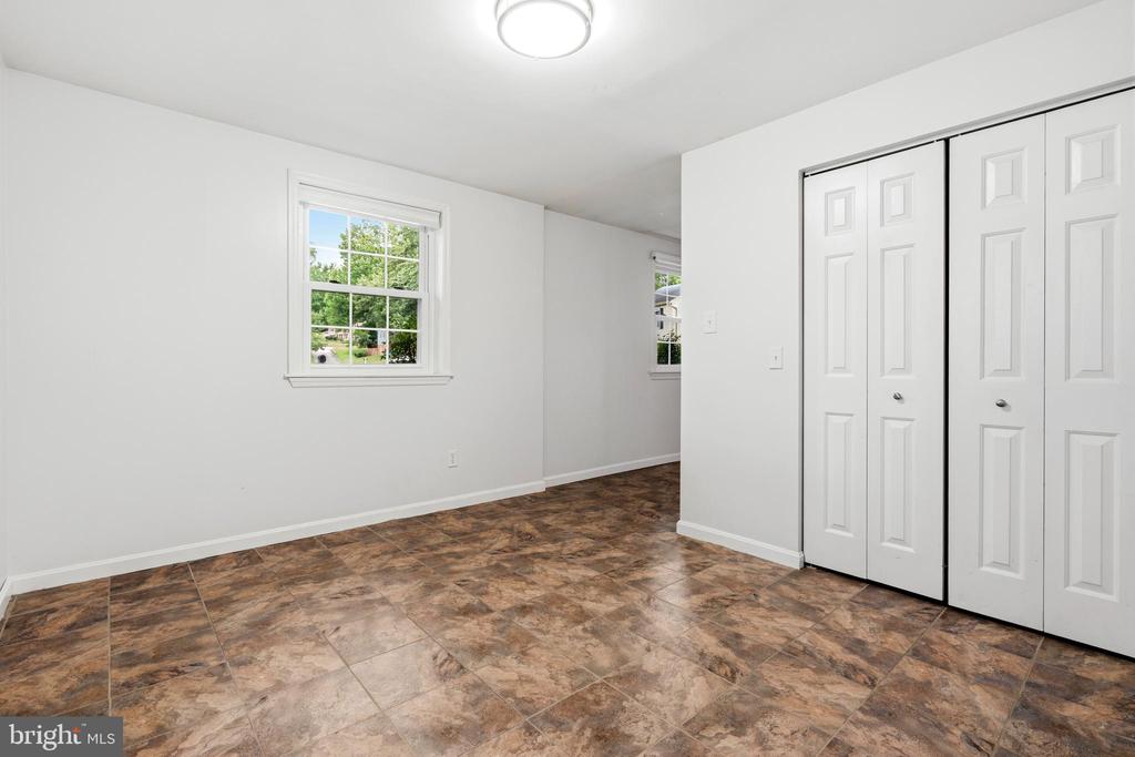 3900 FLAGSTONE TERRACE