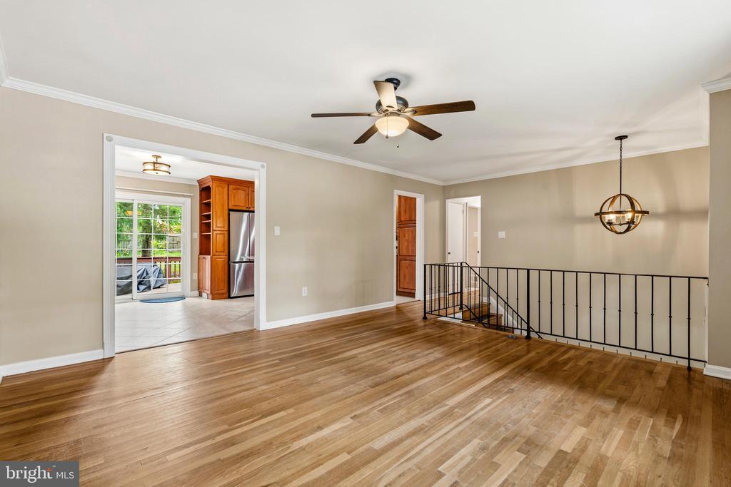 3900 FLAGSTONE TERRACE