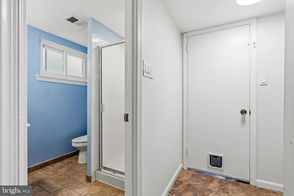 3900 FLAGSTONE TERRACE