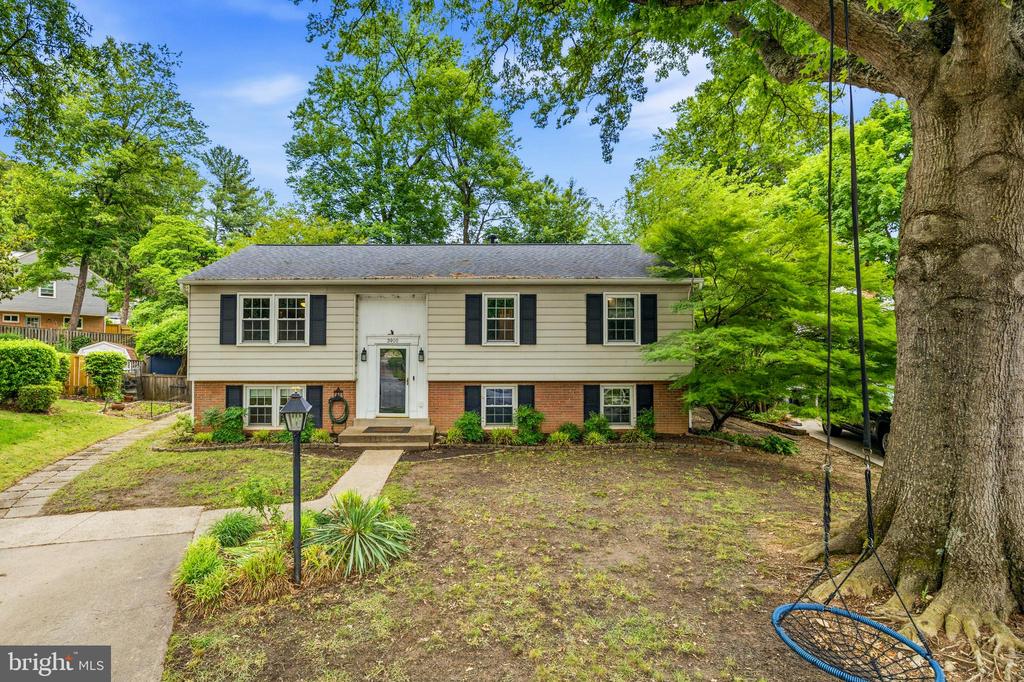 3900 FLAGSTONE TERRACE
