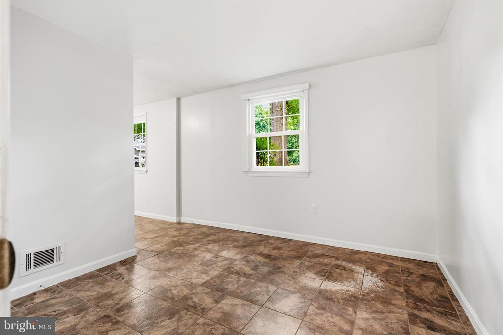 3900 FLAGSTONE TERRACE