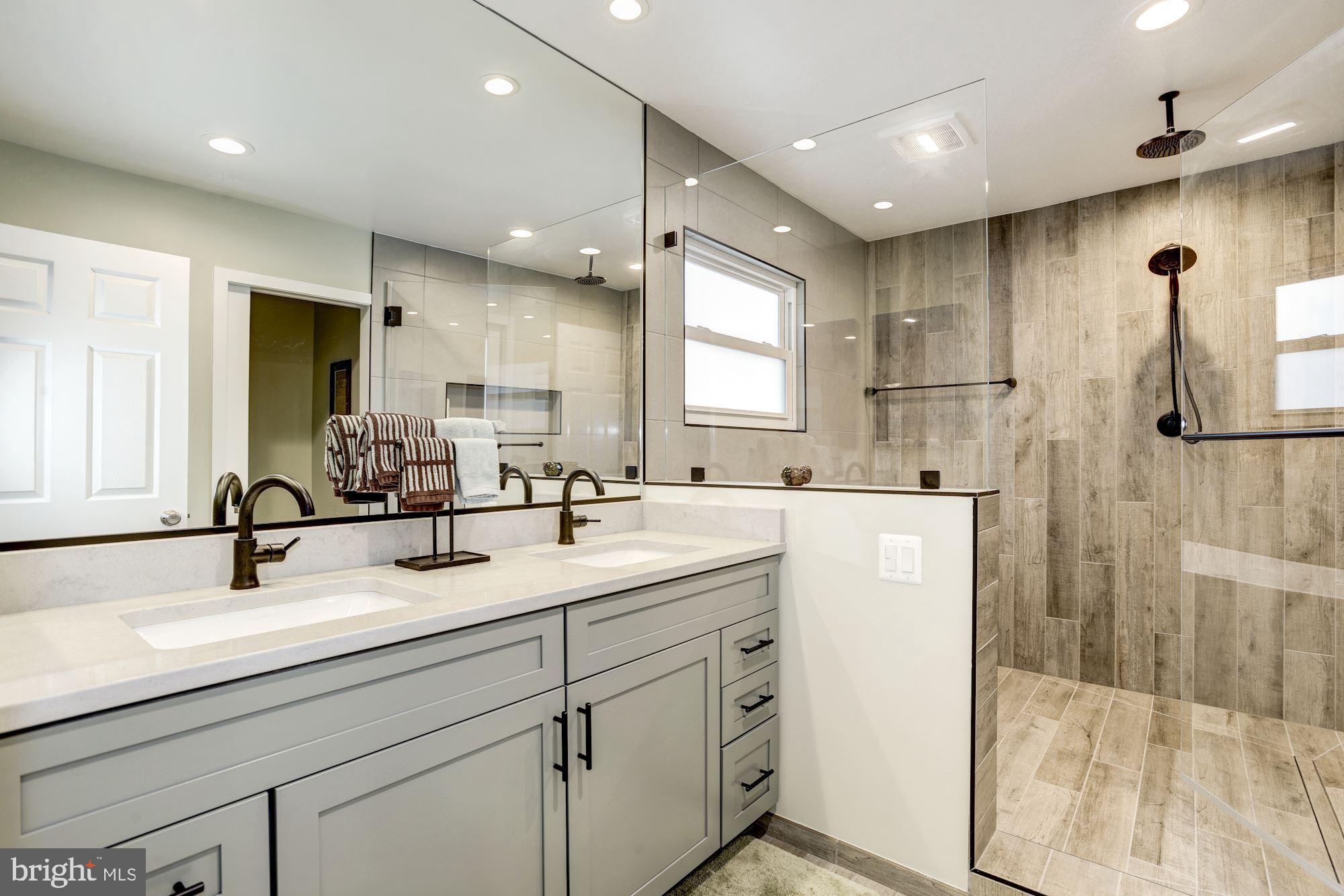 6788 LITTLE RIVER TURNPIKE