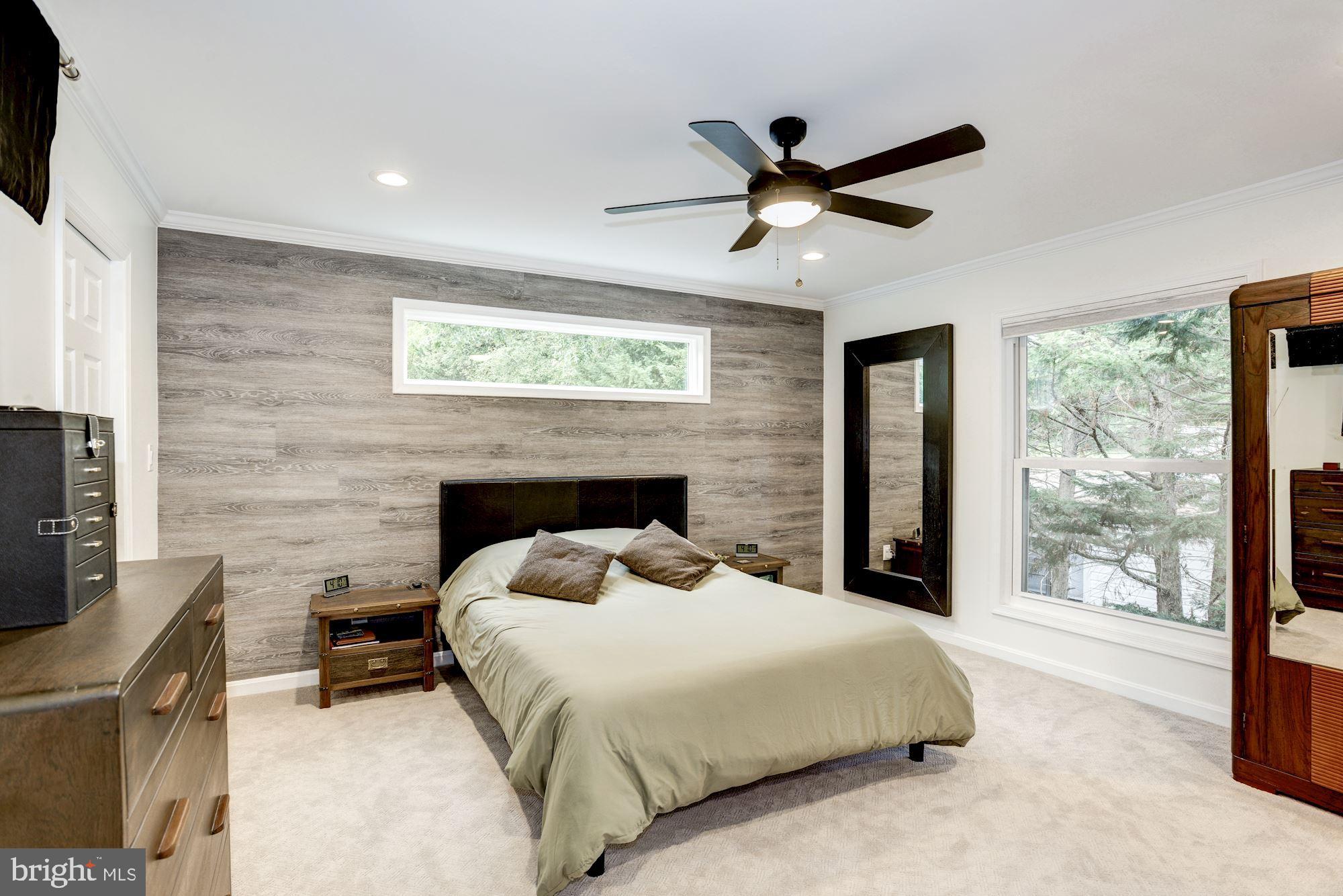 6788 LITTLE RIVER TURNPIKE