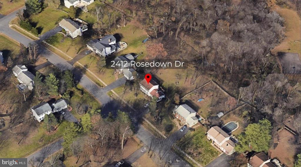 2412 ROSEDOWN DRIVE