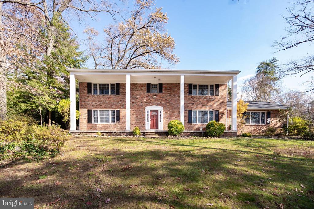 3606 PINETREE TERRACE
