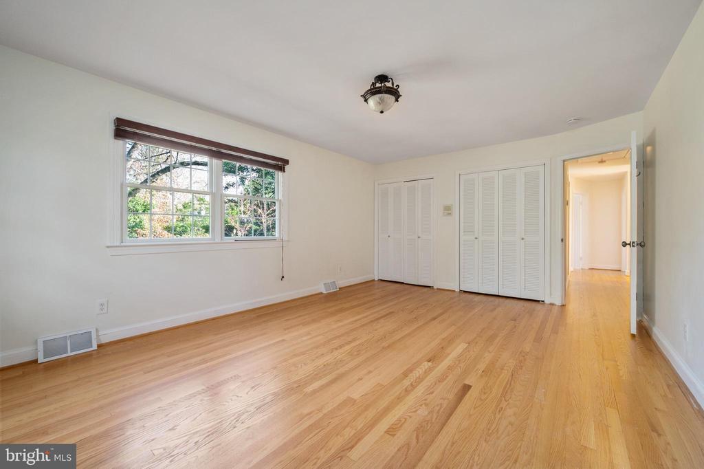 3606 PINETREE TERRACE