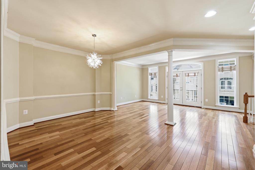6403 VELLIETY LANE