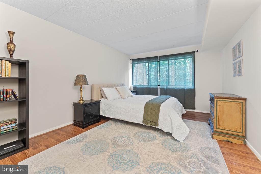 11617 WINDBLUFF COURT 9B