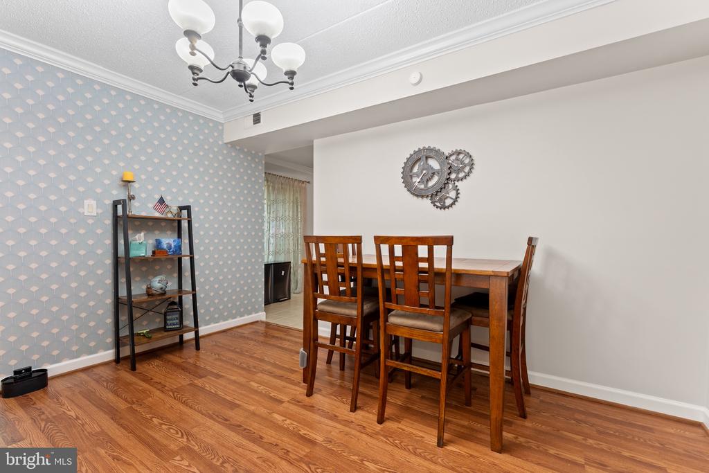 11617 WINDBLUFF COURT 9B