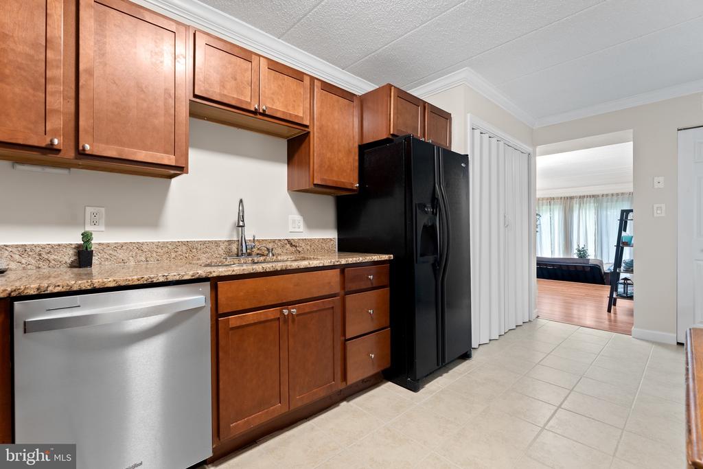 11617 WINDBLUFF COURT 9B