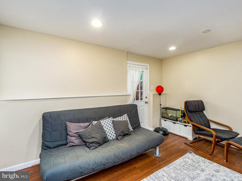 3827 DITTANY COURT