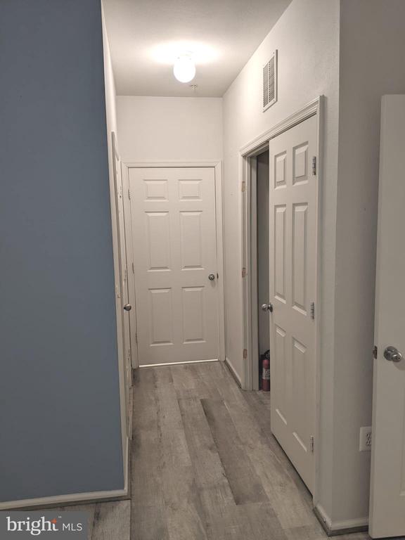 3009 NICOSH CIRCLE 4303