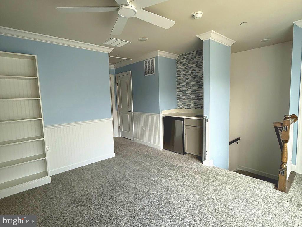 7353 MOUNTAINEER DRIVE