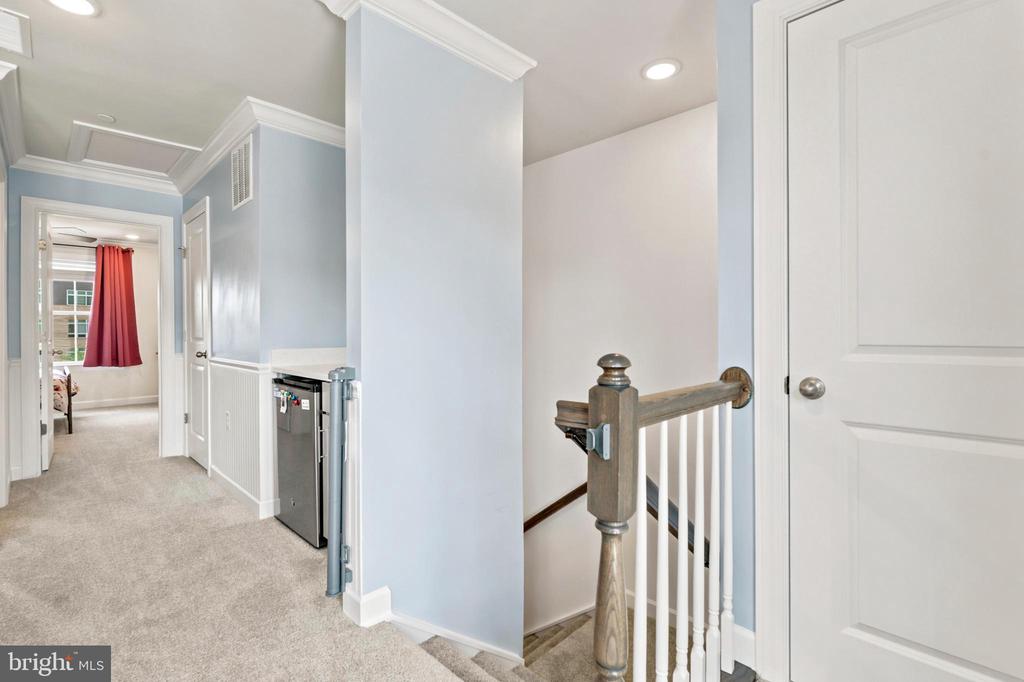 7353 MOUNTAINEER DRIVE