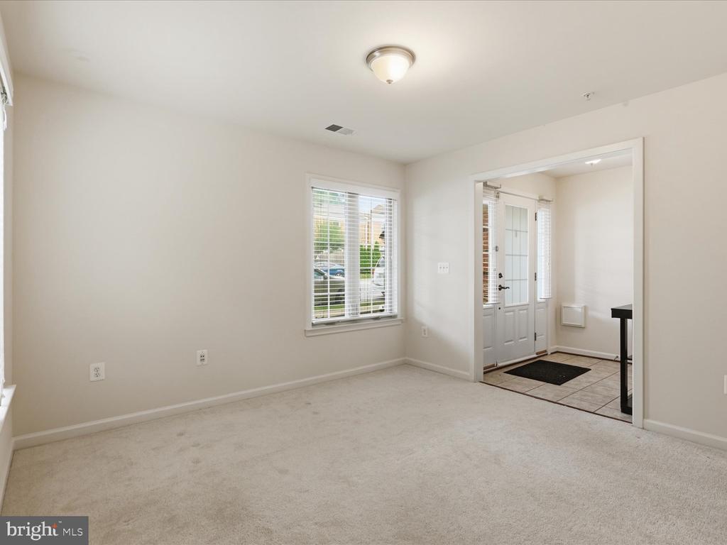 3153 BLUE BARN WAY
