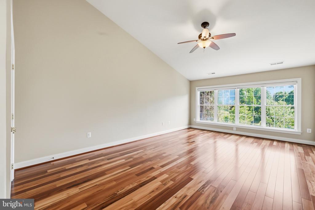 6403 VELLIETY LANE