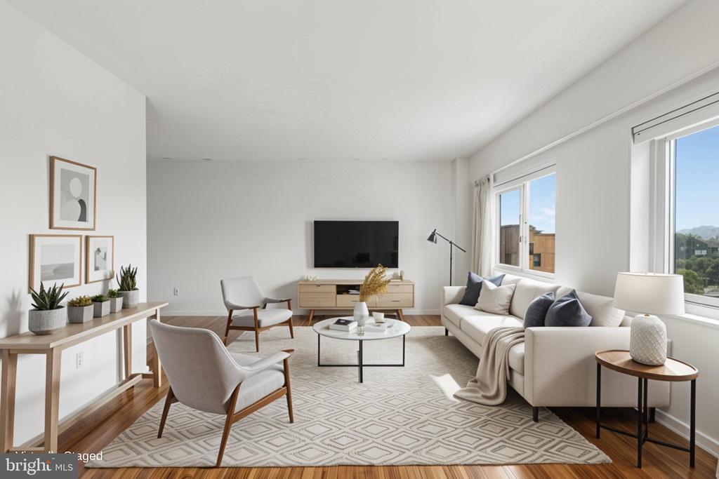 200 LOCUST STREET SE Unit: 405