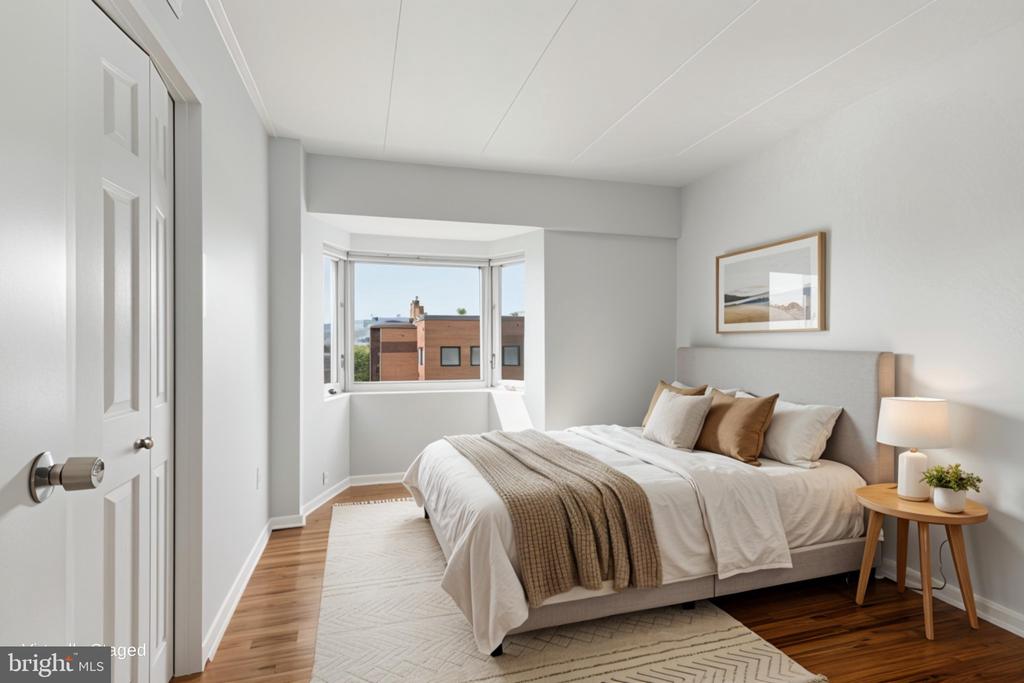 200 LOCUST STREET SE Unit: 405