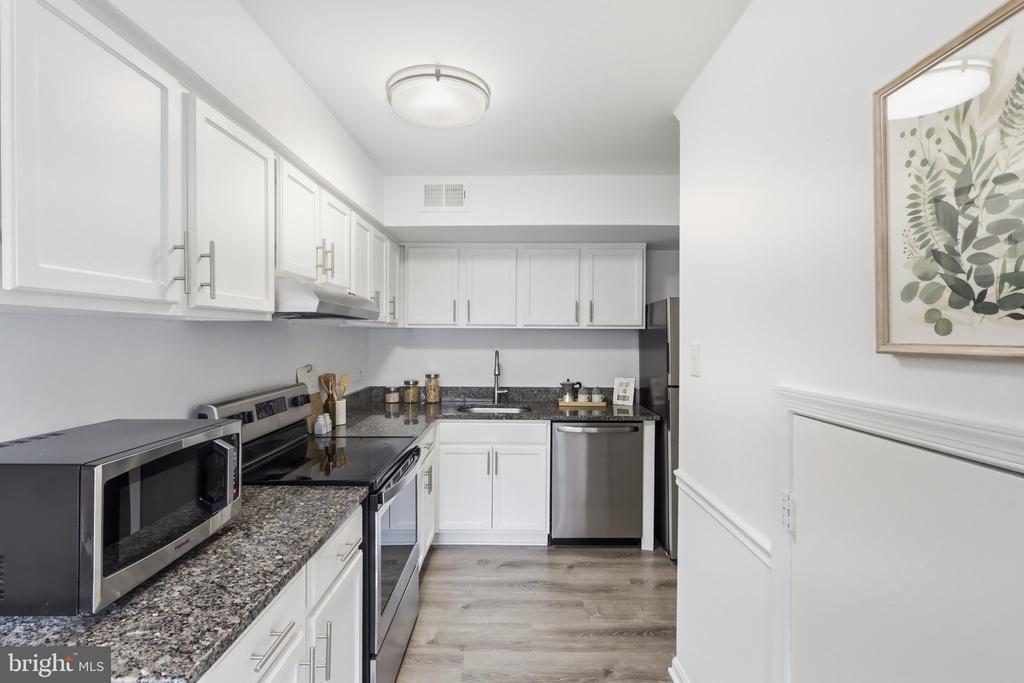 6822 PERRY PENNEY DRIVE Unit: 91