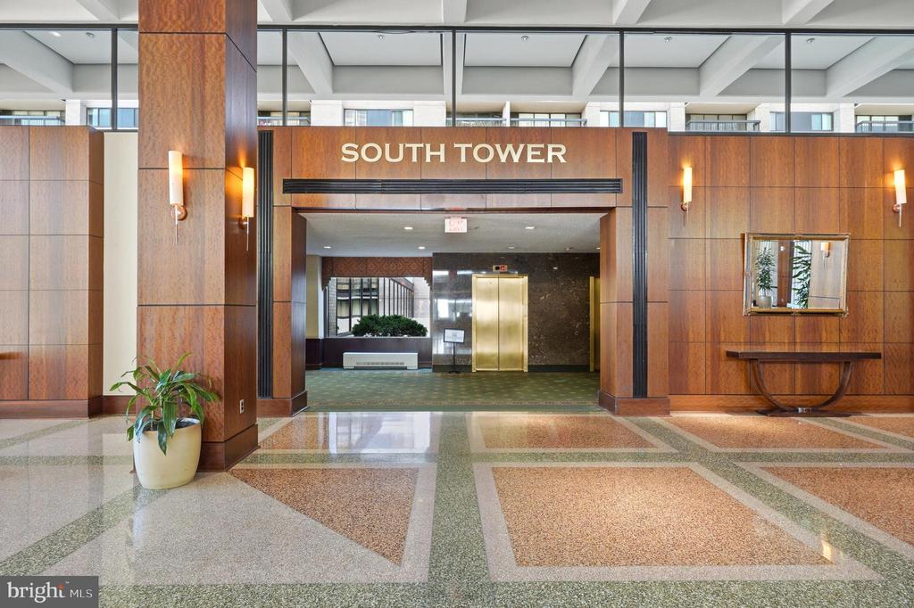3705 S GEORGE MASON DRIVE Unit: 1203S