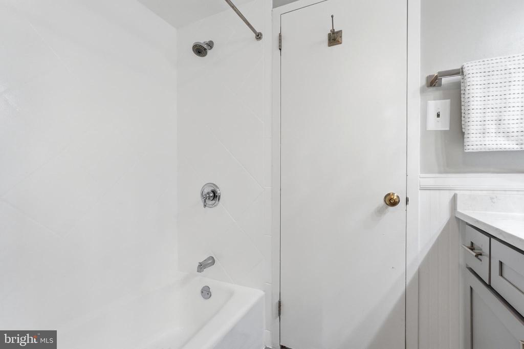 3705 S GEORGE MASON DRIVE Unit: 1203S