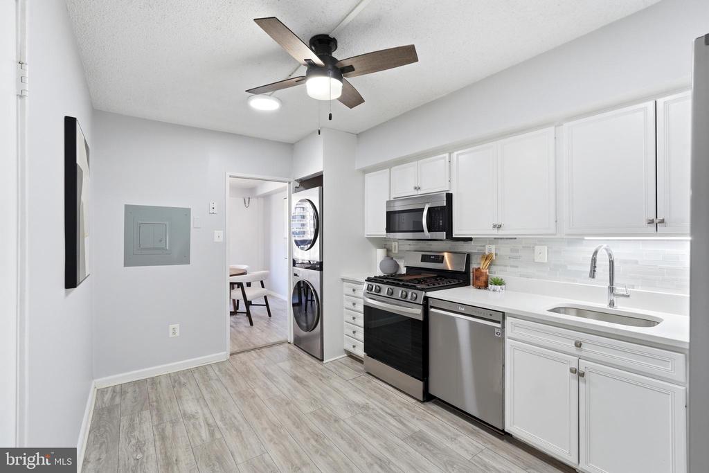 3705 S GEORGE MASON DRIVE Unit: 1203S