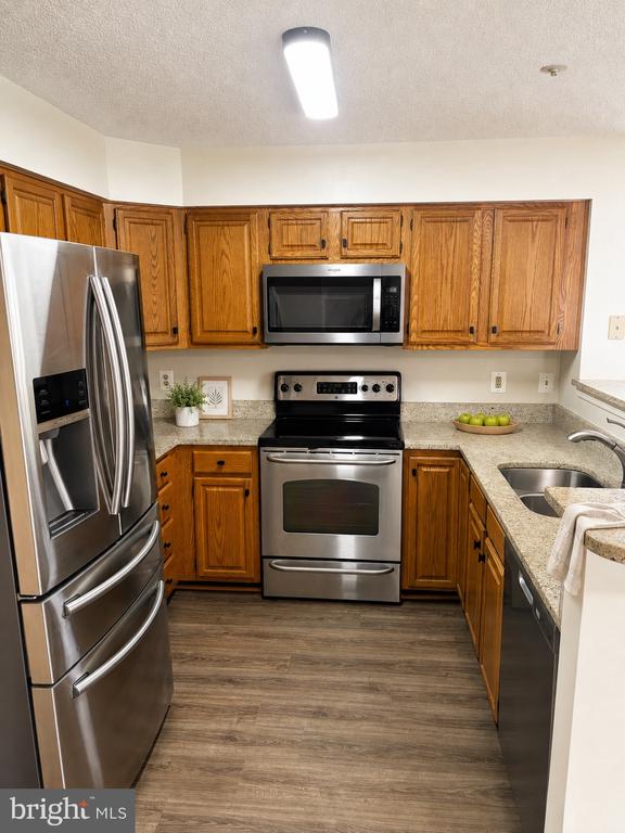 6001 MERSEY OAKS WAY Unit: D