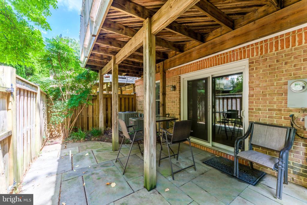 11485 WATERHAVEN COURT