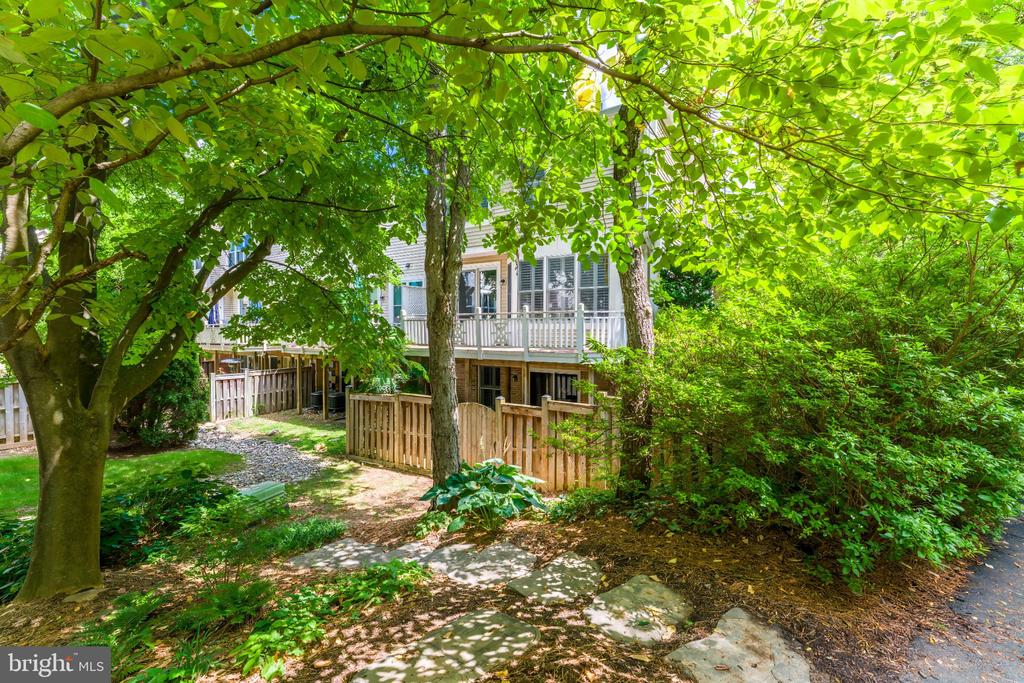 11485 WATERHAVEN COURT
