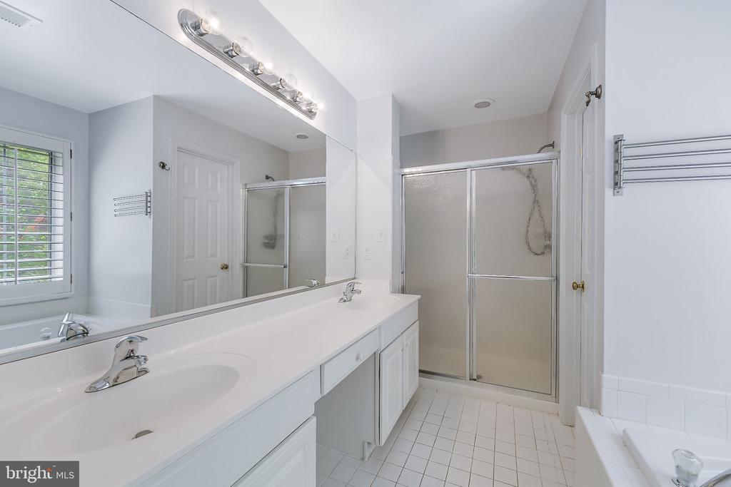 11485 WATERHAVEN COURT