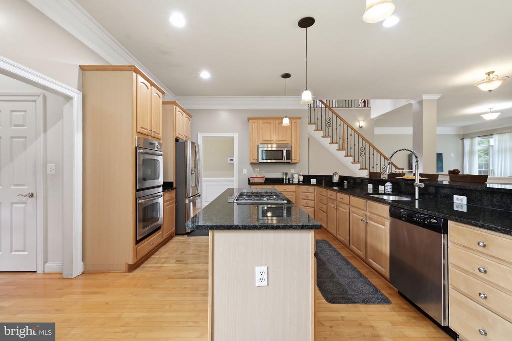 9205 FOREST GREENS DRIVE
