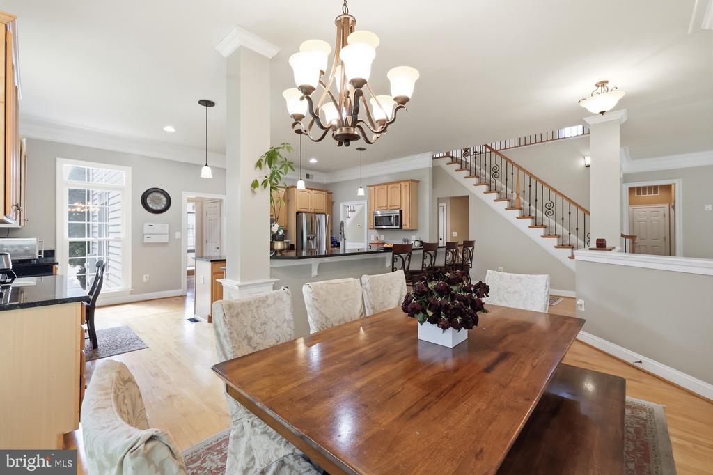 9205 FOREST GREENS DRIVE
