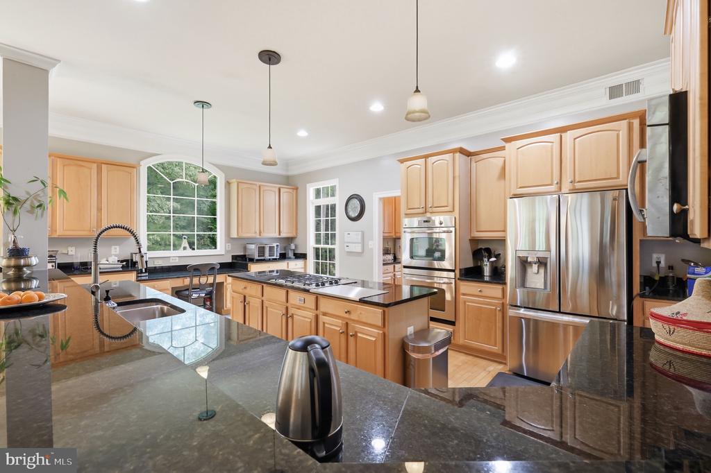 9205 FOREST GREENS DRIVE