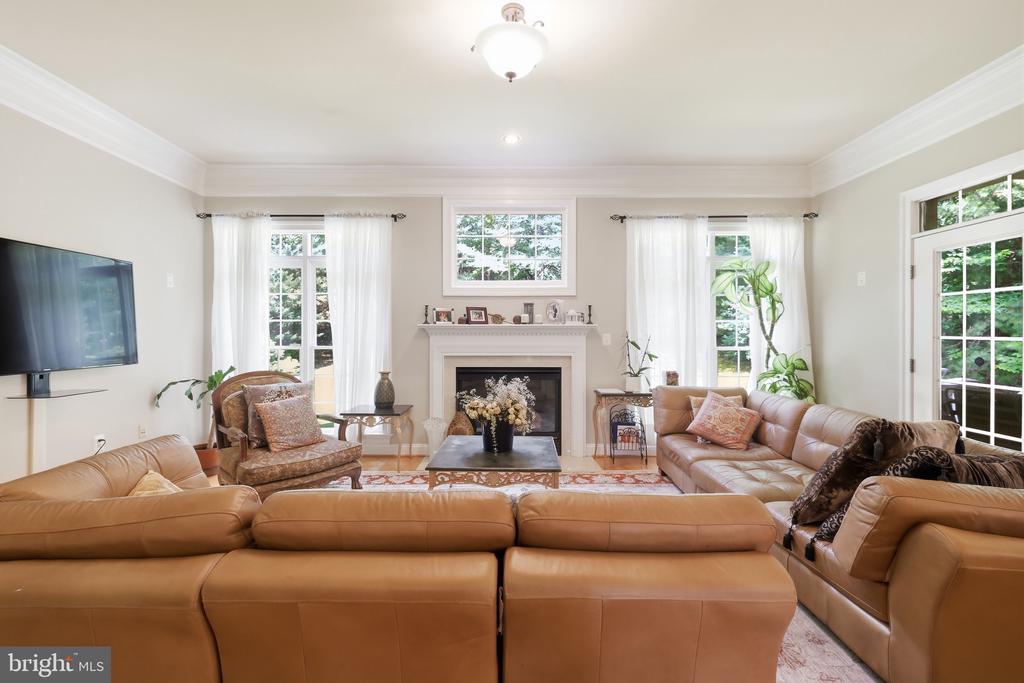 9205 FOREST GREENS DRIVE