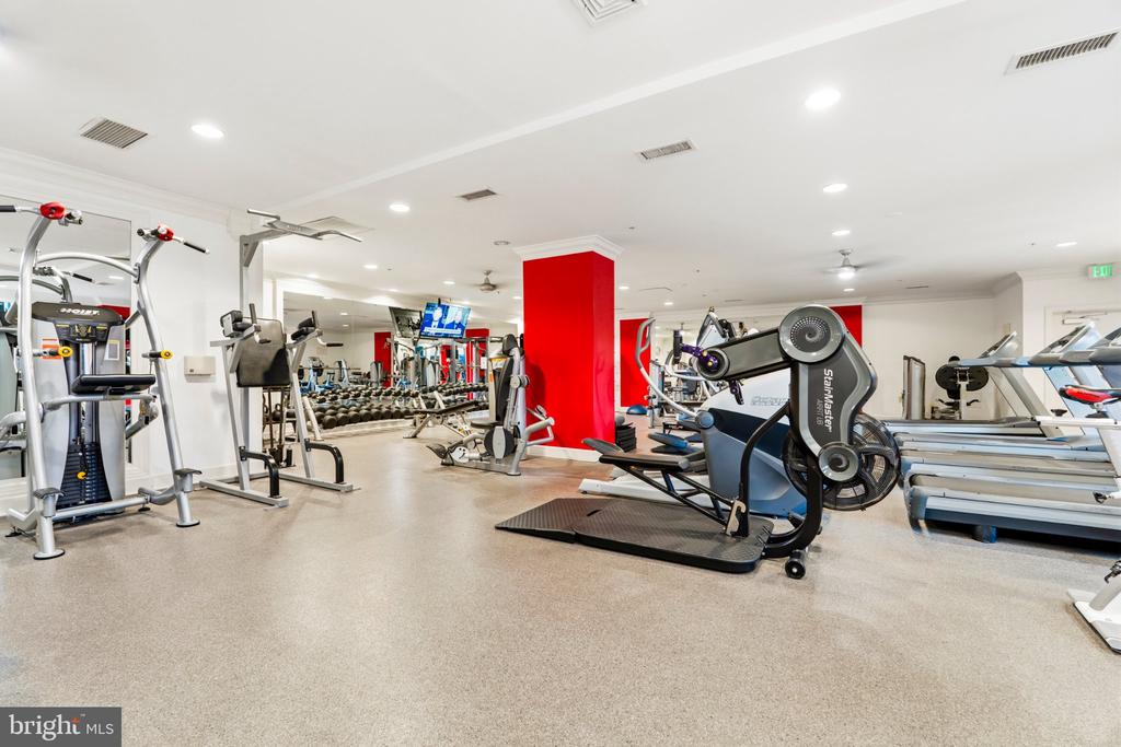 2665 PROSPERITY AVENUE Unit: 105